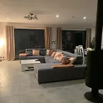Villa Maison Moderne Au Calme Avec Billard, Jacuzzi, Bain A Remous, Piscine, Babyfoot Labastide-du-Temple