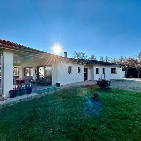 Villa Maison Moderne Au Calme Avec Billard, Jacuzzi, Bain A Remous, Piscine, Babyfoot Labastide-du-Temple