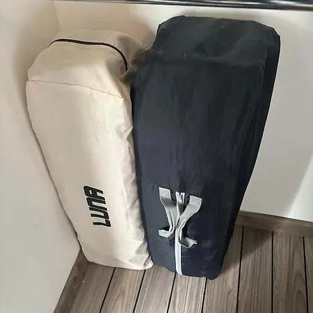 Maison Moderne Au Calme Avec Billard, Jacuzzi, Bain à Remous, Piscine, Babyfoot *