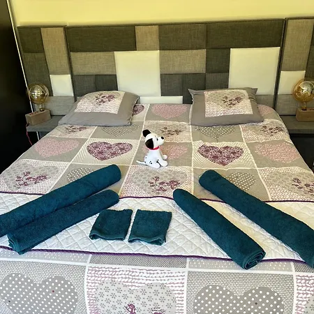 Maison Moderne Au Calme Avec Billard, Jacuzzi, Bain à Remous, Piscine, Babyfoot Villa Labastide-du-Temple