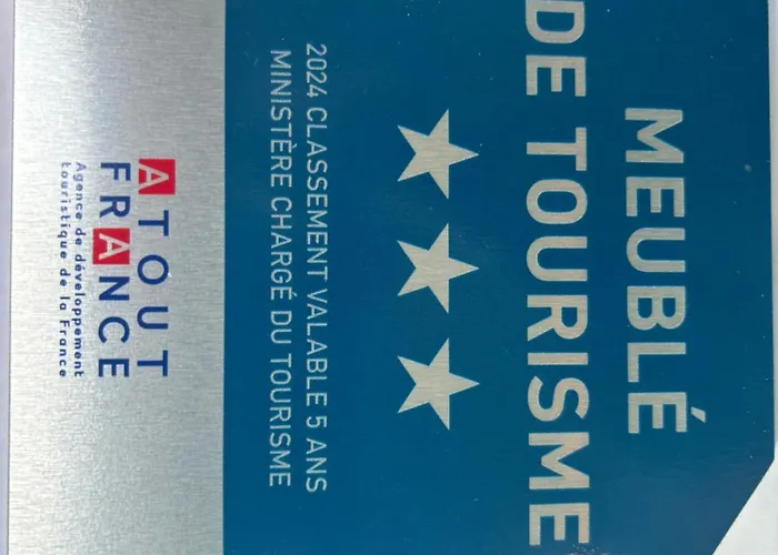 Maison Moderne Au Calme Avec Billard, Jacuzzi, Bain A Remous, Piscine, Babyfoot *